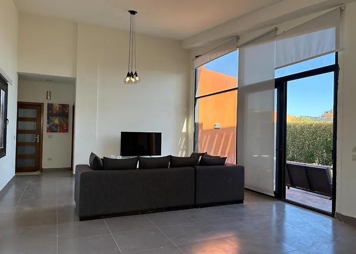 Villa Luxury 2 Bedroom With Garden - Baywest - Somabay *