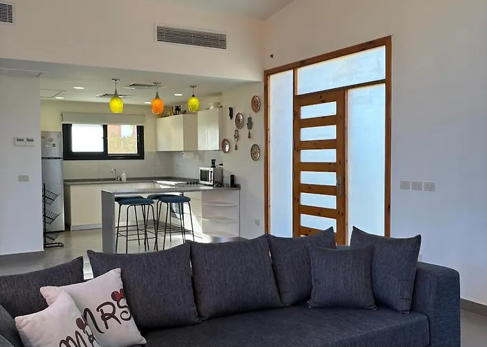 Villa Luxury 2 Bedroom With Garden - Baywest - Somabay