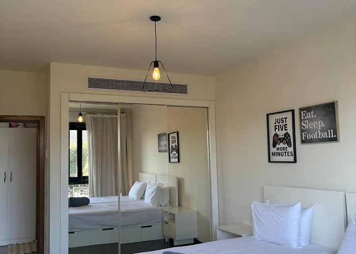 Luxury 2 Bedroom With Garden - Baywest - Somabay Villa